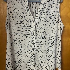 Apt. 9 Black and White Patterned Blouse